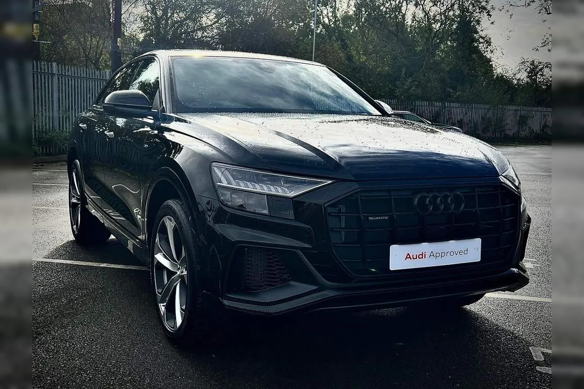 Audi Q8 55 TFSI 2023