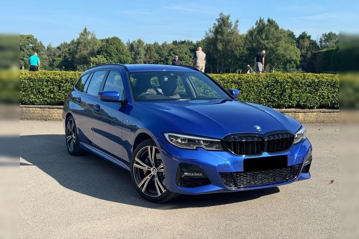 BMW 3 Series 330e M Sport 2021
