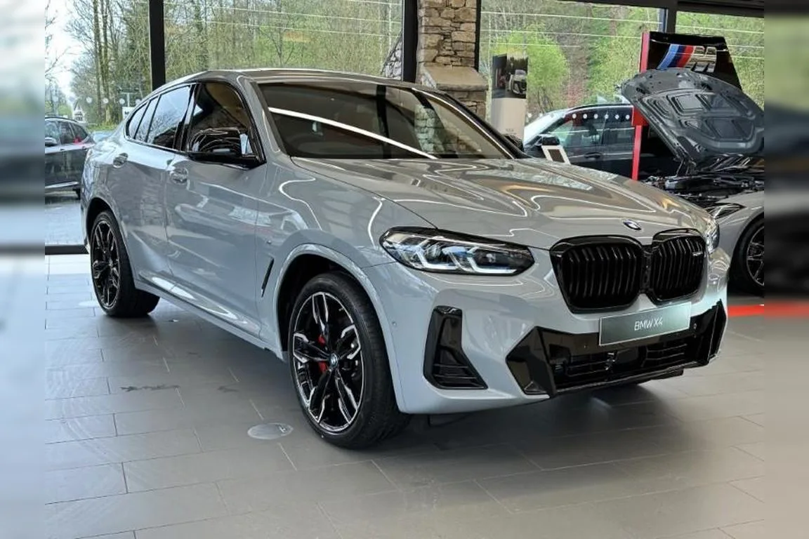 BMW X4 M40i 2024