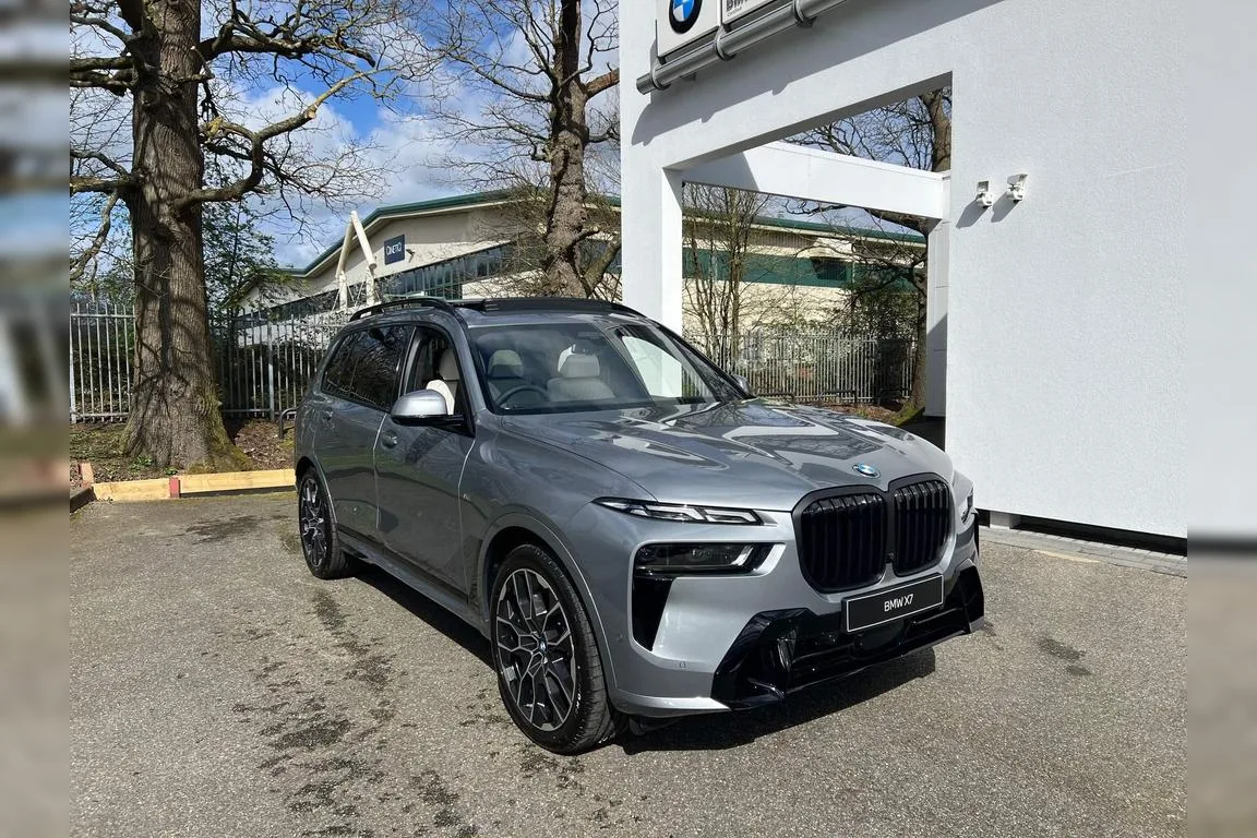 BMW X7 40d M Sport 2024