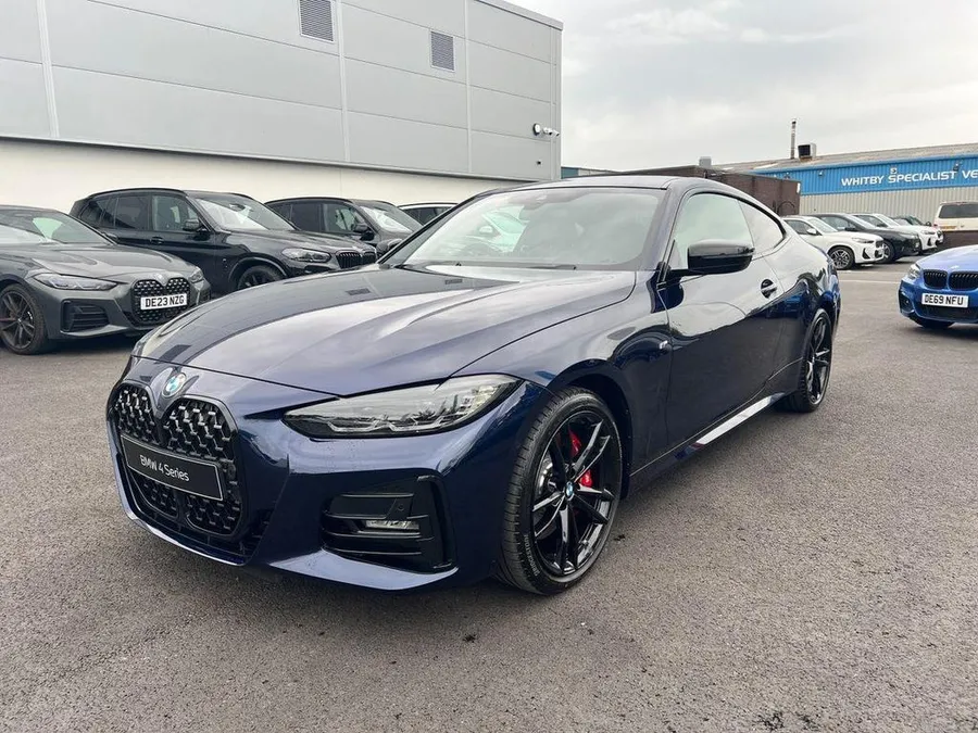 BMW 4